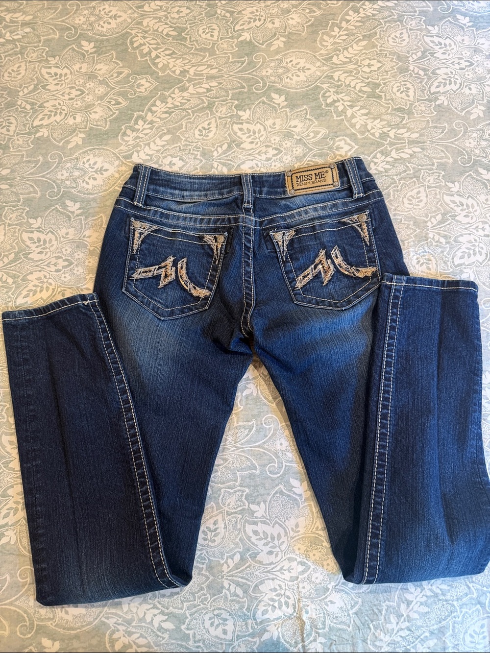 Miss Me Skinny Jeans 29
